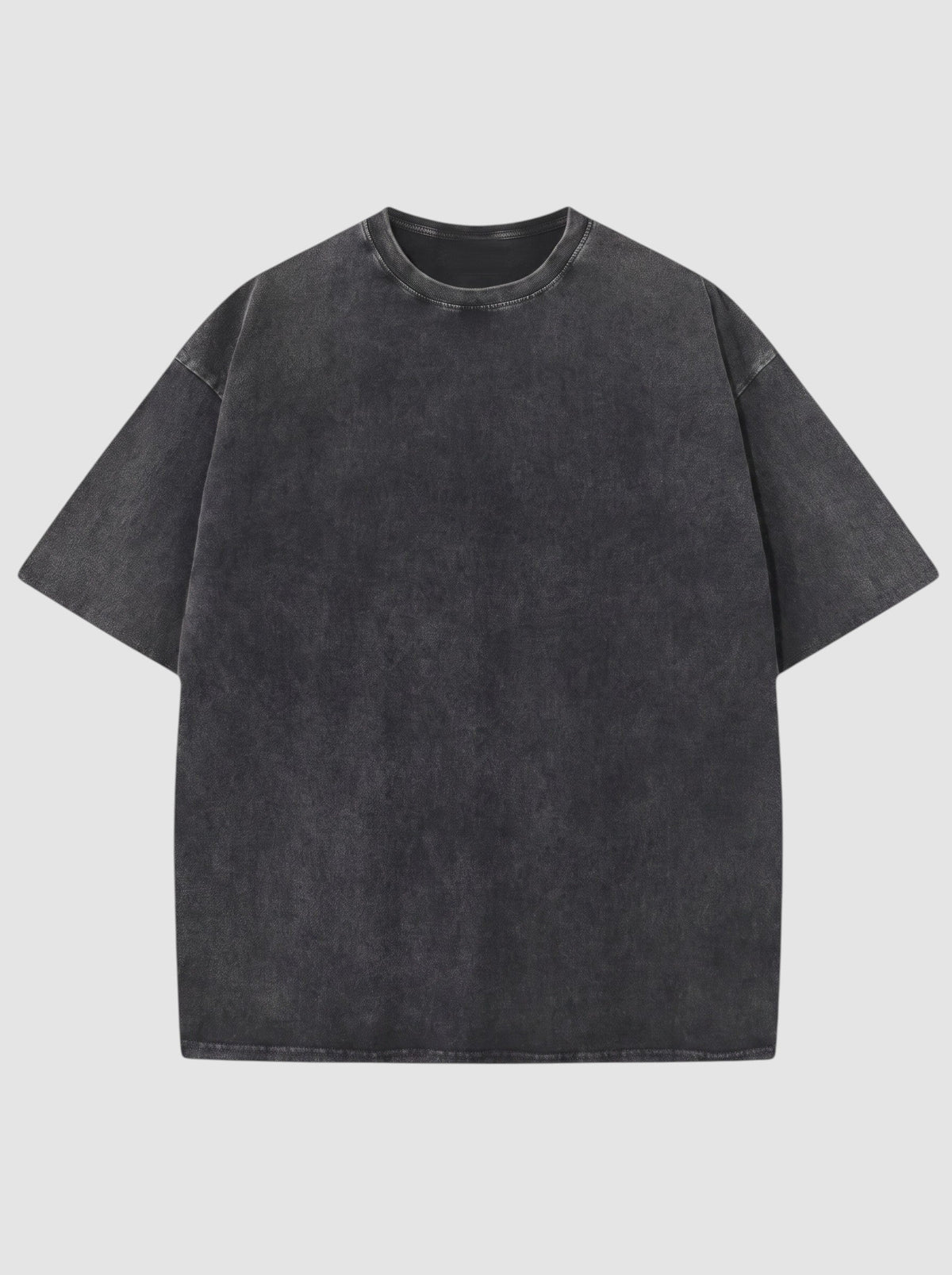 T-shirt noir délavé vintage en coton, coupe décontractée, col rond et manches courtes.
