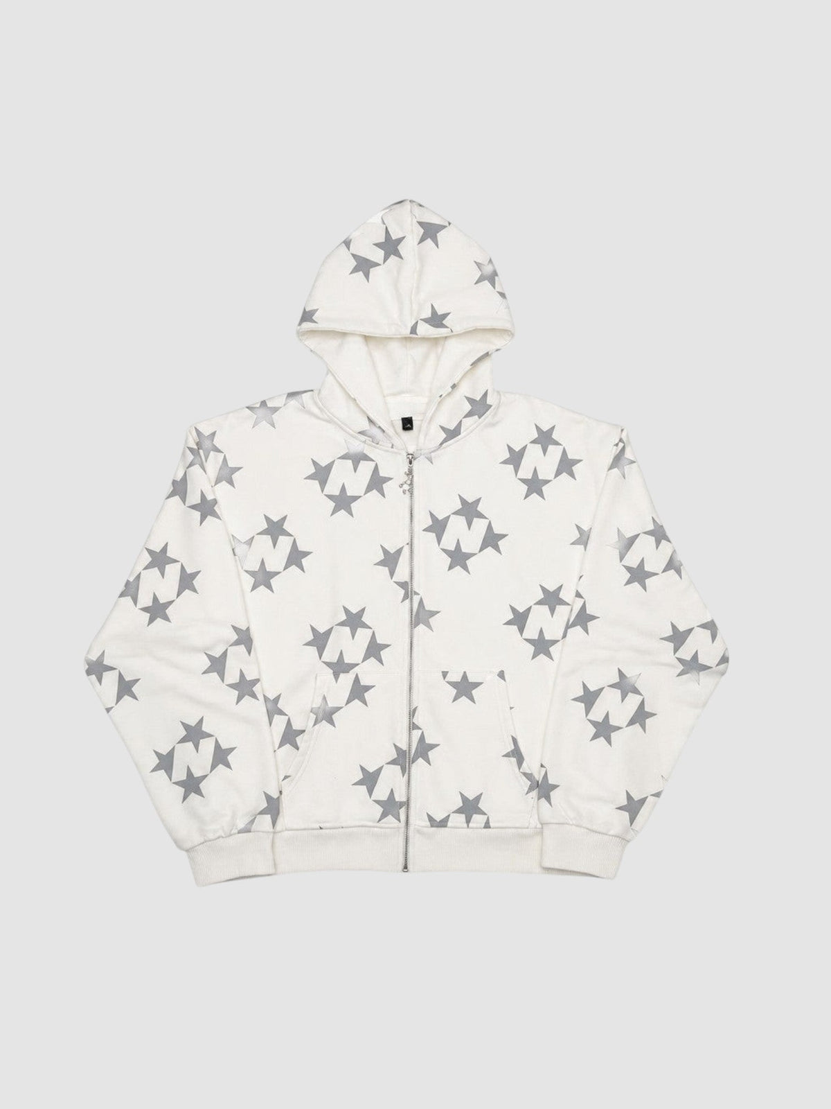Hoodie zippé blanc avec motif étoile gris sur l'ensemble, capuche et poches avant.