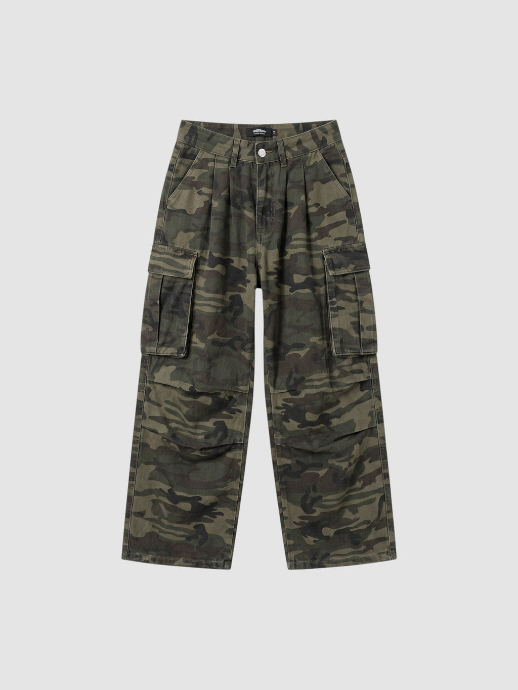 Y2K Avenue high-waisted camouflage cargo pants for women in olive and brown with side pockets and pleated front