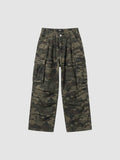 Y2K Avenue high-waisted camouflage cargo pants for women in olive and brown with side pockets and pleated front